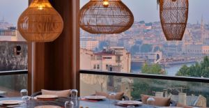Galata’da Gastronomi ve Manzaranın Buluştuğu Nokta: Perri Karaköy