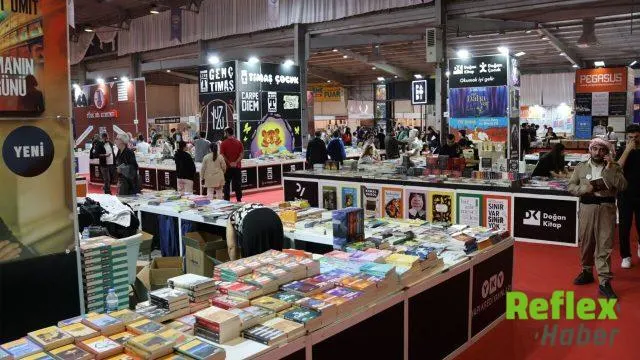 Amed Kitap Fuarında Kürtçe İ̇çerik Ve Oyuncak Eksikliği Dikkat Çekti