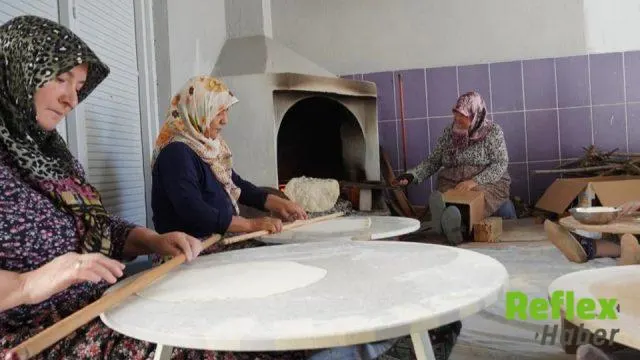 Manisa’da Ramazan Yufkası Geleneği 11 Kadınla Yaşıyor