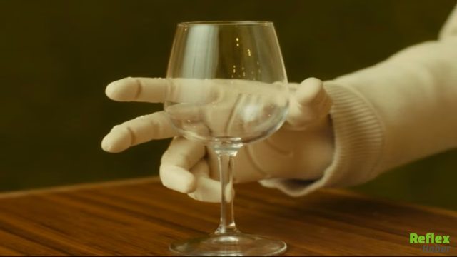 1X'ten Robot Teknolojisinde Yeni Adım! Neo'nun İnsan Gibi Hisseden Elleri Tanıtıldı