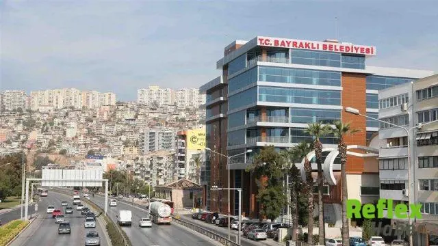 İ̇zmir'de Bayraklı Belediyesi'ne Yolsuzluk Soruşturması: 45 Gözaltı