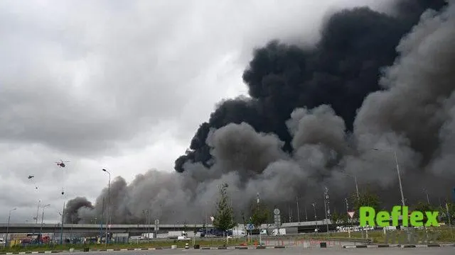 Ukrayna İ̇ha’ları St. Petersburg’da Petrol Terminalini Ve Veri Merkezini Vurdu