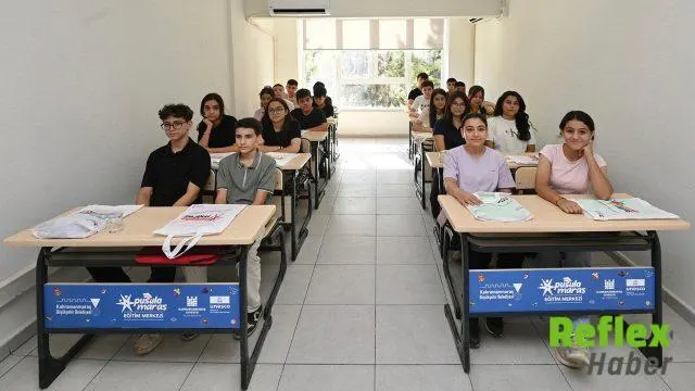 Kahramanmaraş’ta Bin Öğrenciye Pusula Maraş’tan Ücretsiz Sınav Desteği