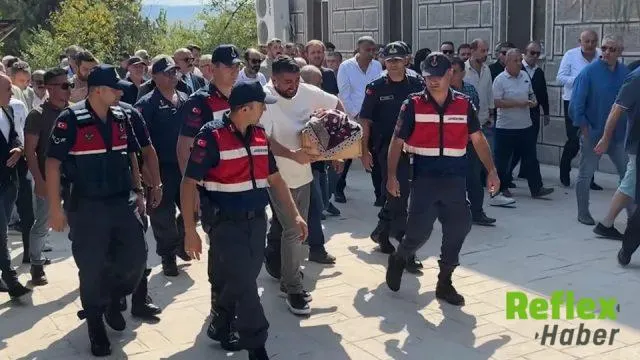 Bir babanın en zor vedası: Karabük'te 3 aylık Umay Melek toprağa verildi