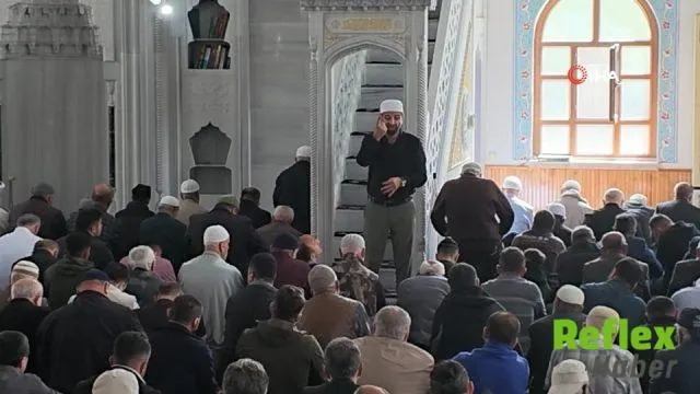 Çankırı’da İ̇şitme Engelliler İ̇çin Hutbe İ̇şaret Diliyle Anlatılıyor