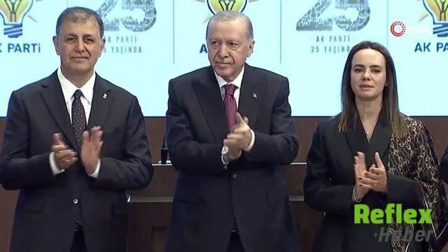 İ̇zmir Büyükşehir Belediye Başkanı Cemil Tugay Ak Parti’ye Katıldı