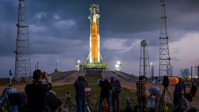 50 Yıl Sonra Ay'a Dönüş: Artemis 2 Görevi Başlıyor
