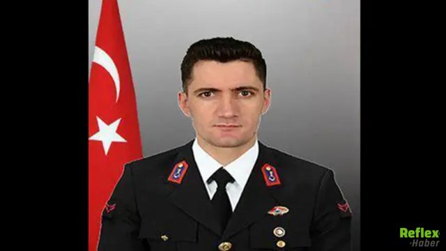 26 Yaşındaki Uzman Çavuş Halı Sahada Hayatını Kaybetti