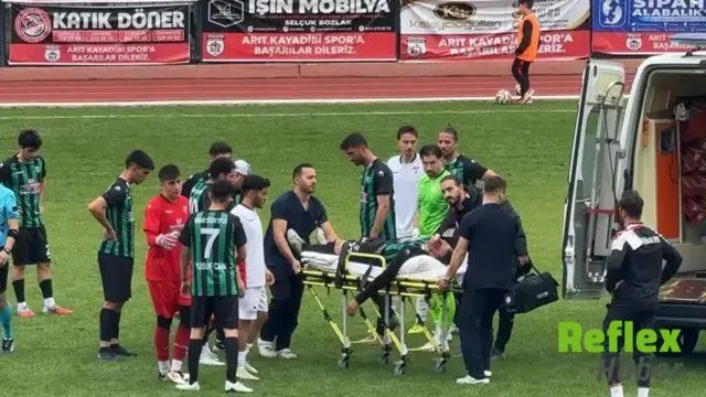 Son Dakikalarda Fenalaşan Futbolcu Akın Karaaslan Kalp Krizi Geçirdi
