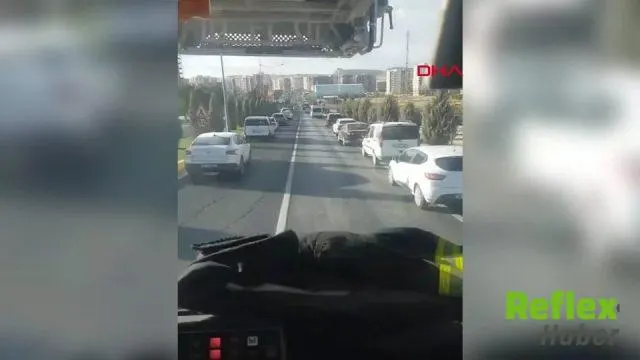Mardin-Diyarbakır Kara Yolunda İ̇tfaiyeye Fermuar Desteği