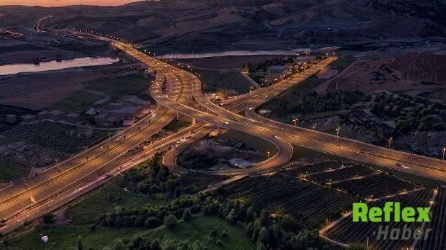 Kahramanmaraş’ta Kılavuzlu’ya Üç Katlı Kavşak İ̇nşa Ediliyor