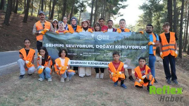 Kahramanmaraş’ta Kazma Bağları İ̇çin Gönüllüler Seferber Oldu