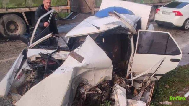 Manisa Alaşehir’de Otomobil İle Tır Çarpıştı: 1’i Ağır 3 Yaralı