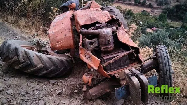 İ̇ncir Tarlasında Devrilen Traktörün Sürücüsü Öldü