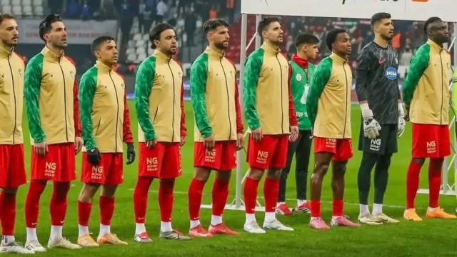 Amedspor 10 Kişi Kaldı Sarıyer 85’te Puanı Kaptı
