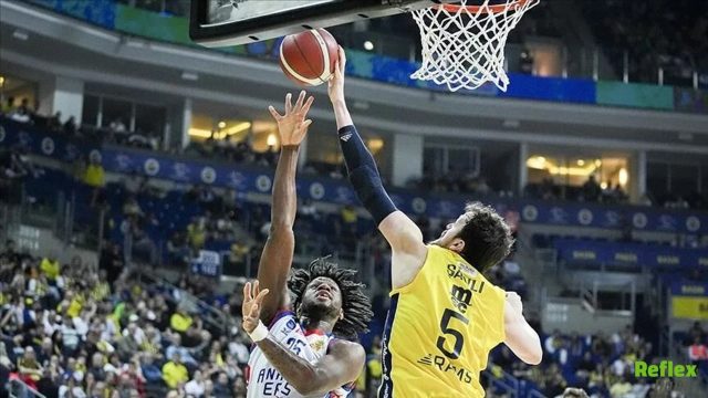 Anadolu Efes Fenerbahçe Neden Ertelendi?