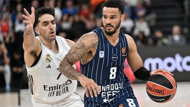 Anadolu Efes - Paris Basketball maçı ne zaman, saat kaçta?