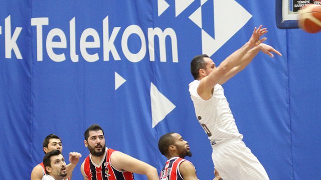 Ankara derbisinde zafer Türk Telekom’un