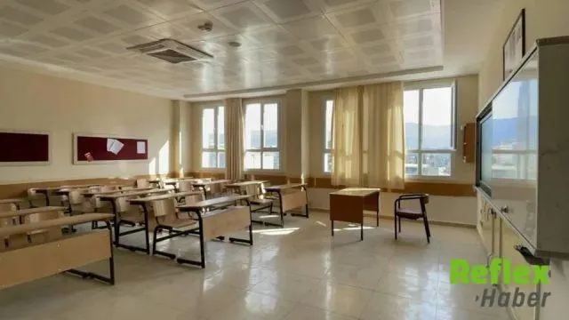 Aym’den Öğrencilerin Okul Değiştirme Cezalarına İ̇ptal Kararı