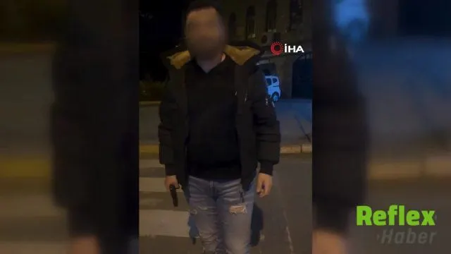 Beylikdüzü'nde Silahlı Tehdit Kamerada