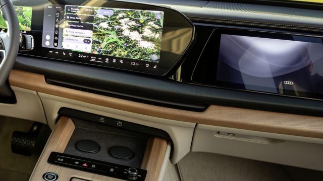 Audi'den Geri Adım! Fiziksel Düğmeler Yeniden Otomobillere Dönüyor