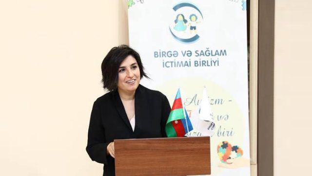 Azerbaycan’da yaşayan otizmli çocuklara umut