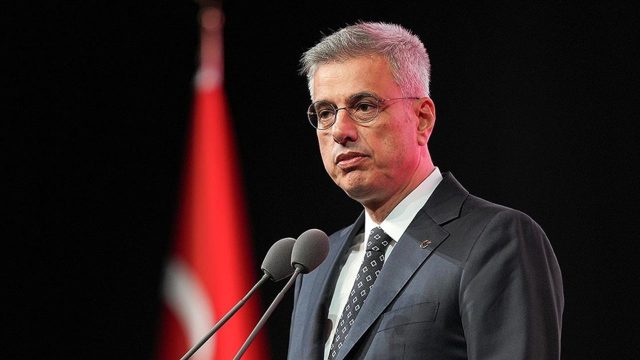 Bakan Memişoğlu'ndan yurt dışına hekim göçüne ilişkin açıklama