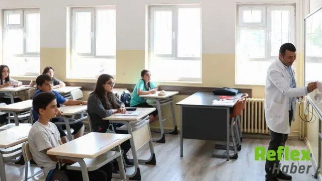 Veliler okul görüşmeleri için randevu alacak