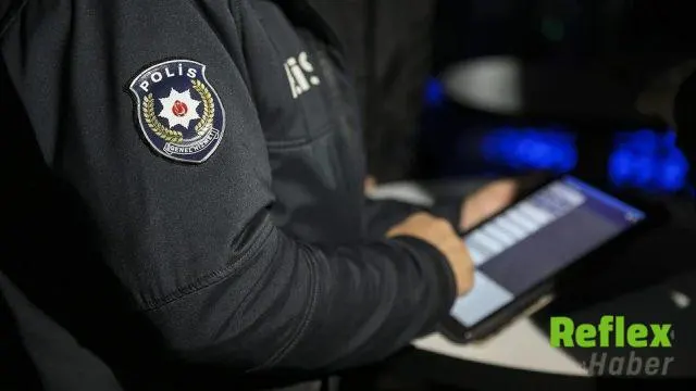Sakarya’da Otoyol Gişelerinde 10 Bin 700 Kaçak Kozmetik Ürünü Yakalandı