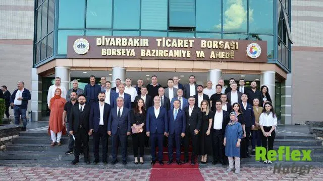 Sosyalist Enternasyonal Chp’nin Üyeliğini Dondurdu