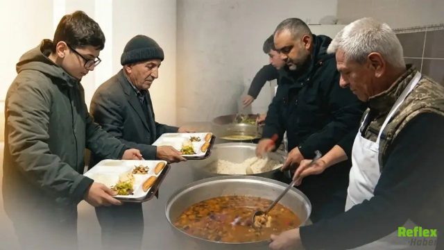 Bu Köyde Ramazan’da Mutfak Erkeklere Emanet
