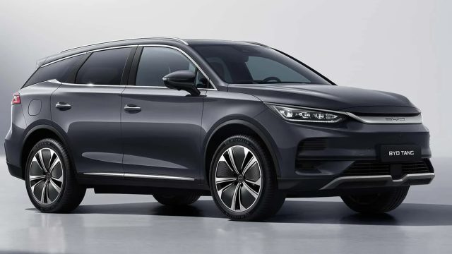 BYD'den Tang SUV Açıklaması! Yolda Sarkan Motorun Nedeni Belli Oldu