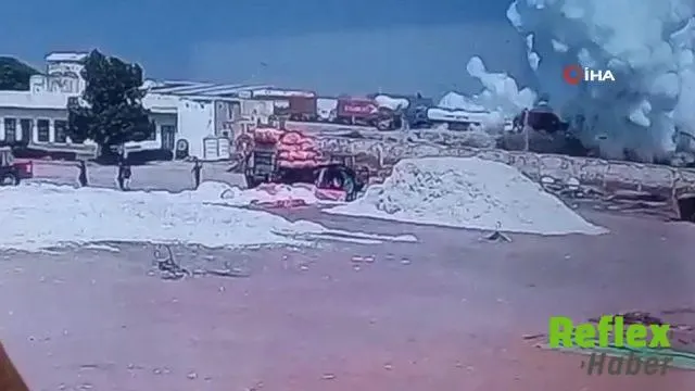 Pakistan'da Lpg Tankeri Patladı: 2 Ölü