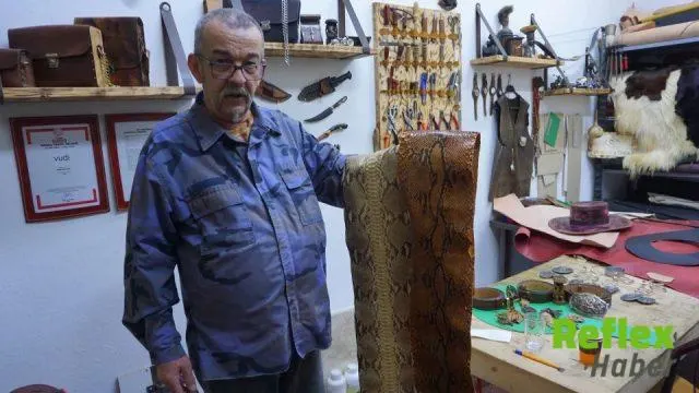 İ̇zmir’de Deri Zanaatını Yaşatma Mücadelesi Aile Atölyesine Taşındı