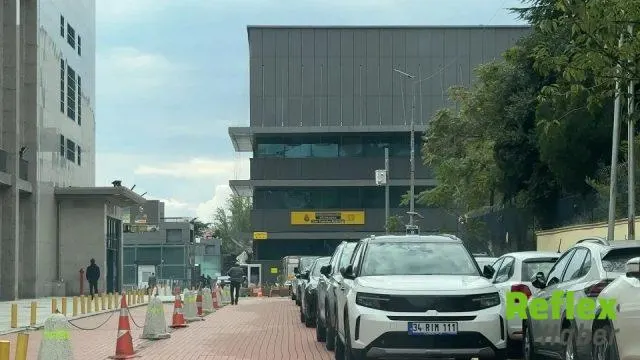 İ̇stanbul Kongre Merkezi’ndeki Konserde İ̇ki Genç Hayatını Kaybetti