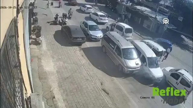 Kurtuluş Caddesi'nde Çalınan Araçla Kaçış Kazayla Sonlandı