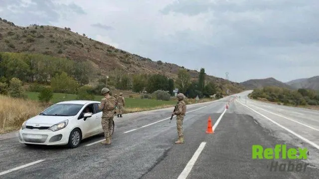 81 İ̇lde Aranan 912 Kişi Yakalandı