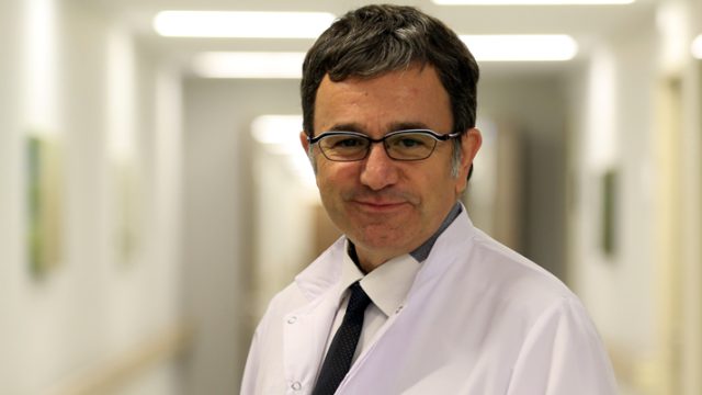 Doktor Tayfun Hancılar kanser tedavisindeki yeni dönem teknolojilerini anlattı
