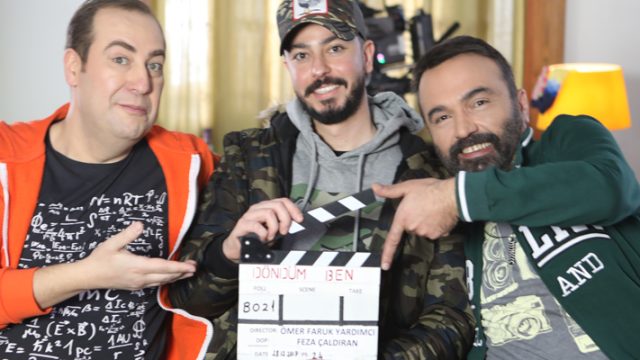 ‘Döndüm Ben’ filminin oyuncuları setin bitmesini istemiyor