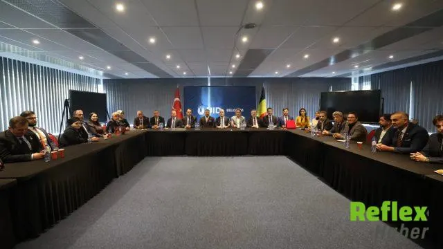 Bakan İşıkhan Brüksel’de Uid Belçika Yönetimiyle Buluştu
