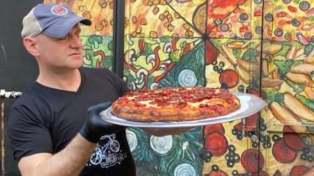 East Village Pizza Sahibi THEFRANK, Müziğin Gücüne İnandığını İfade Etti