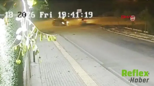 Osmaniye’de iki otomobil kafa kafaya çarpıştı: 3 kişi yaralandı