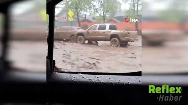 Şili'de Sel Sularına Kapılan Sürücü O Anları Kaydetti