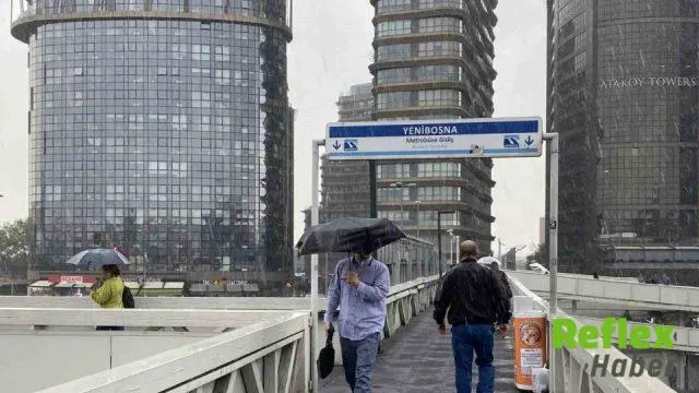 İ̇stanbul İ̇çin Turuncu Kodlu Yağış Uyarısı: 8 İ̇lçeye Kritik Çağrı