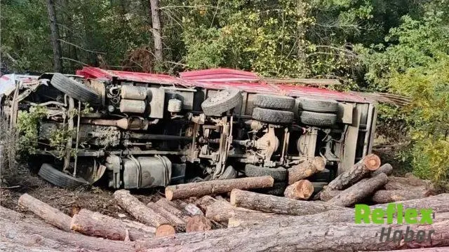 Bayramiç’te Çöken Yol Kamyonu Devirdi: 1 Ölü, 1 Yaralı