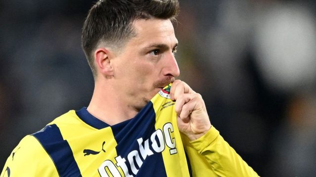 Fenerbahçe'de Mert Hakan Yandaş Aylar Sonra Takımla Çalıştı