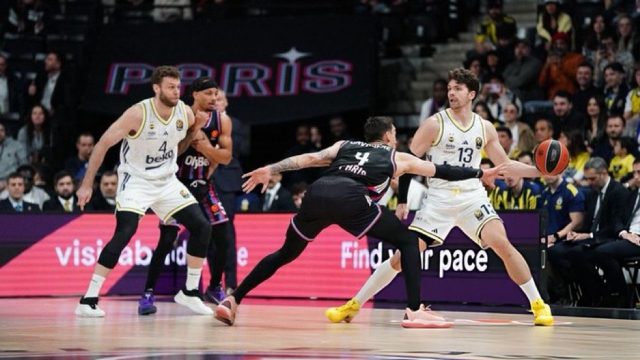 Fenerbahçe Beko, deplasmanda Paris Basket'i 90-92 mağlup etti