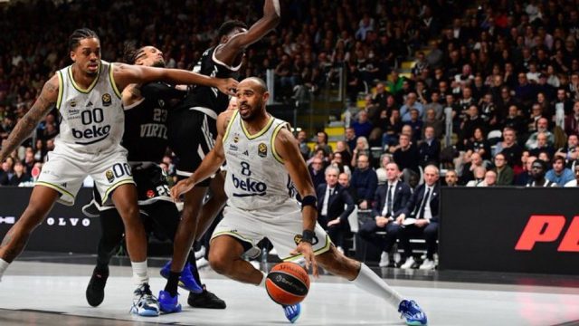 Fenerbahçe Beko, Virtus Bologna'yı deplasmanda 85-80 mağlup etti