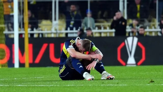 Fenerbahçe İngiltere’de Ağır Darbe Aldı Tur Umudu Rövanşa Kaldı