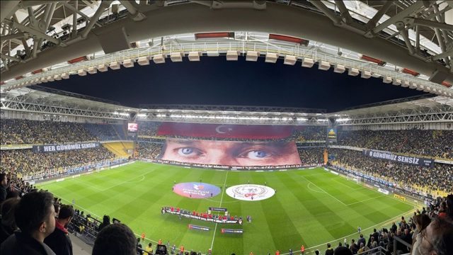 Fenerbahçe Stadı Kadıköy'den taşınacak mı? Açıklama geldi
